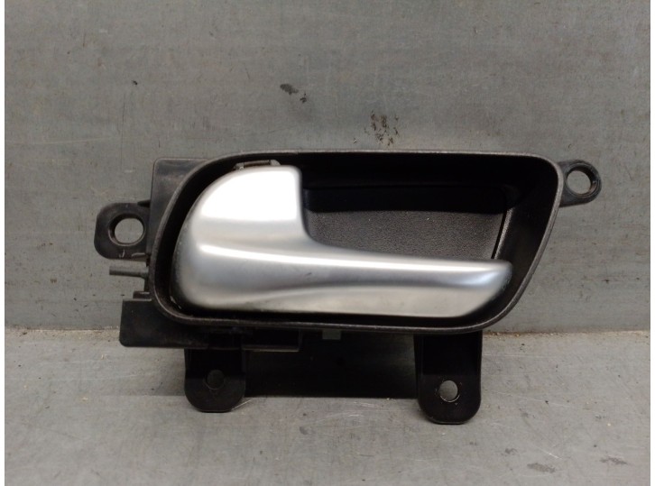 Recambio de maneta interior delantera izquierda para infiniti ex 30d referencia OEM IAM 806711BN0A 806711BN0A 