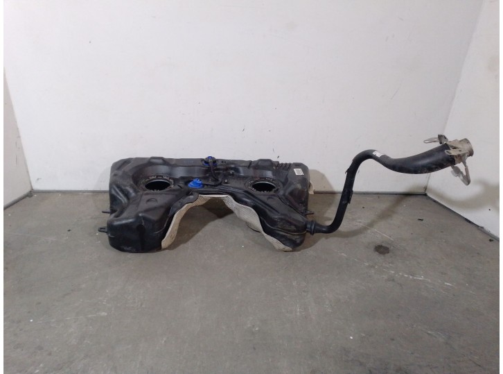 Recambio de deposito combustible para audi q3 (8ub, 8ug) 2.0 tdi referencia OEM IAM 5N0201085K 5N0201060BL 