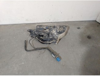 Recambio de deposito combustible para audi q3 (8ub, 8ug) 2.0 tdi referencia OEM IAM 5N0131877C 5N0131877C 0444040011 BOSCH