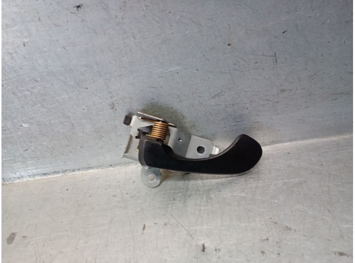 Recambio de maneta interior trasera izquierda para mitsubishi carisma (da_) 1.8 gdi (da2a) referencia OEM IAM MR288395 MR288395 