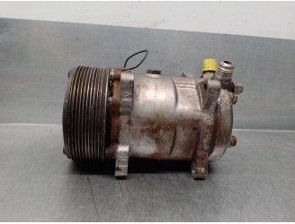Recambio de compresor aire acondicionado para ford sierra berlina referencia OEM IAM 6158325  