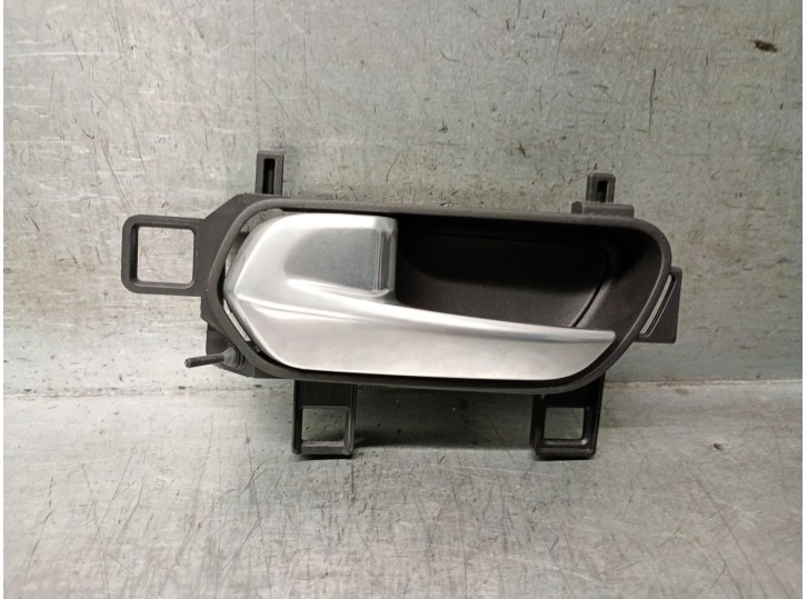 Recambio de maneta interior trasera izquierda para nissan juke (f16_) dig-t 117 referencia OEM IAM 806715FA6A 806716PA1A 