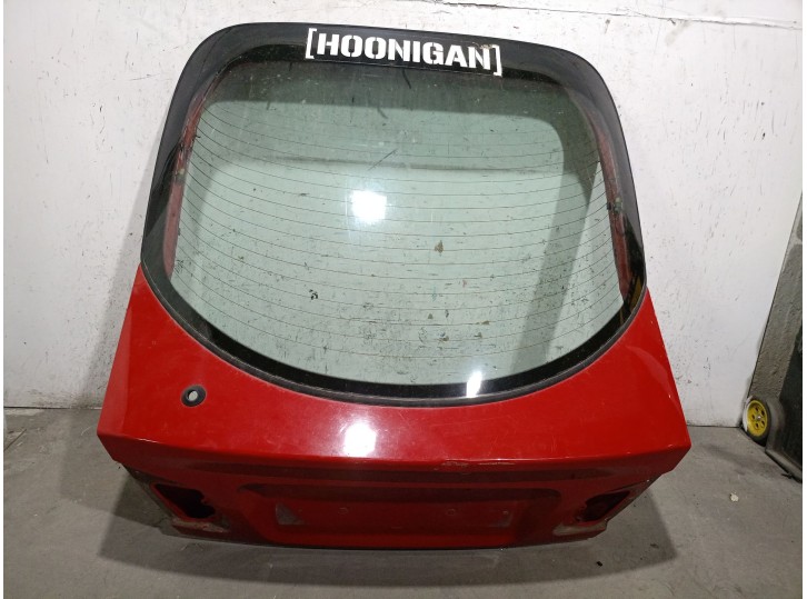 Recambio de porton trasero para mitsubishi carisma (da_) 1.8 gdi (da2a) referencia OEM IAM MR496068 MR496068 