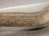 Recambio de brazo suspension inferior trasero derecho para volvo xc90 2.4 diesel cat referencia OEM IAM 8630783  