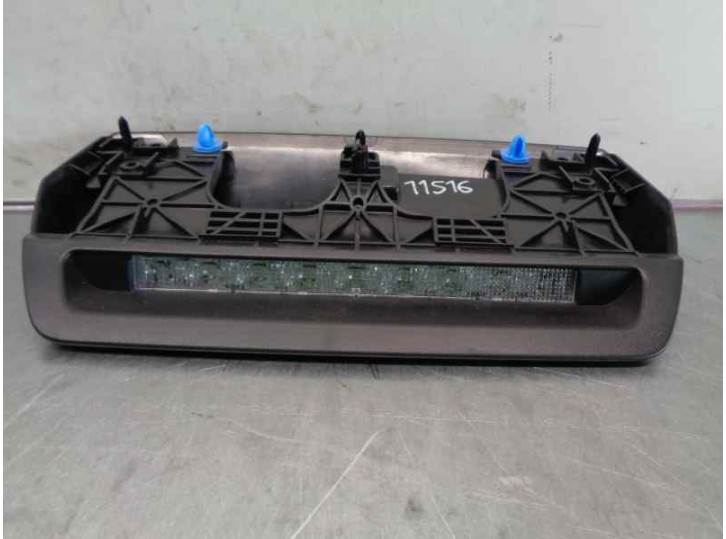 Recambio de luz central de freno para dacia duster ii 1.6 sce cat referencia OEM IAM 265958992D 