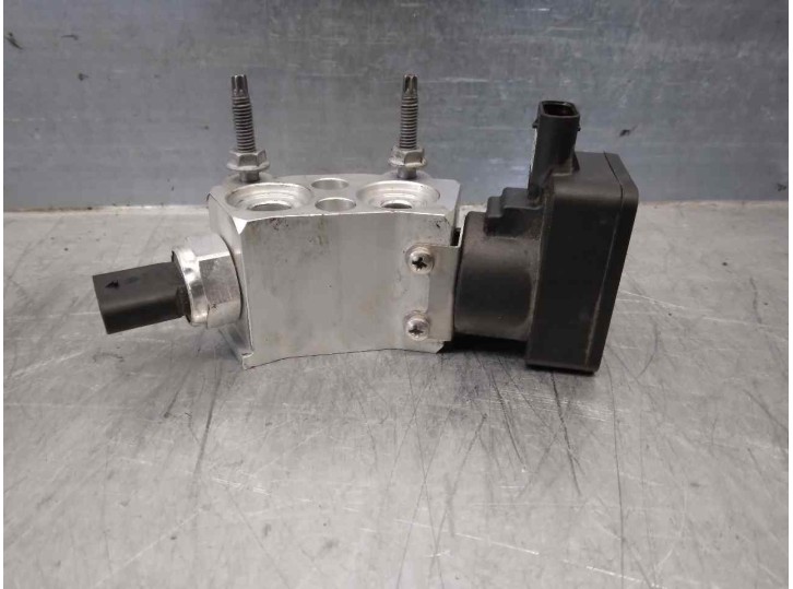 Recambio de valvula expansion para mercedes-benz clase v (w447) referencia OEM IAM A2938309400  