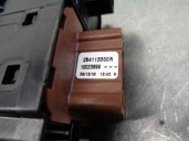 Replacement front left window lift switch for Dacia Duster II 1.6 SCe CAT OEM IAM reference 254113300R 254118722R 