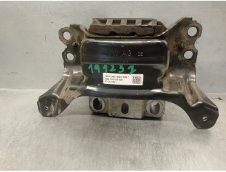 SOPORTE MOTOR IZQUIERDO 5Q0199555AB 5Q0199555AB 