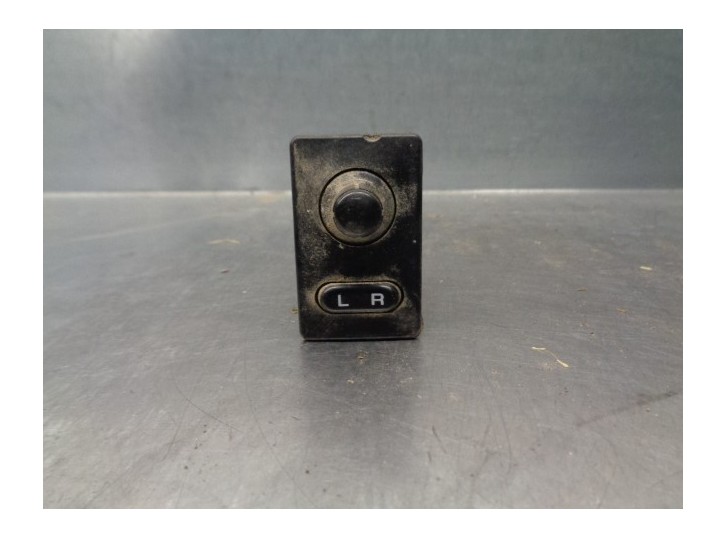 Recambio de mando retrovisor para nissan pick-up (d22) 2.5 turbodiesel referencia OEM IAM 255700M010  