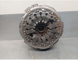 Replacement clutch kit for Seat Ateca (5FP) OEM IAM reference 0AM141017EB L020M00G7015 LUK