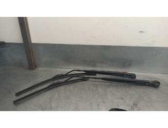 Replacement front right wiper arm for Citroën C3 Pluriel 1.6 16V cat (NFU / TU5JP4) OEM IAM reference 6429W1 