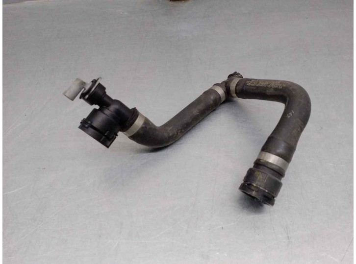 Recambio de tubo para mercedes-benz clase v (w447) referencia OEM IAM A4478307202 