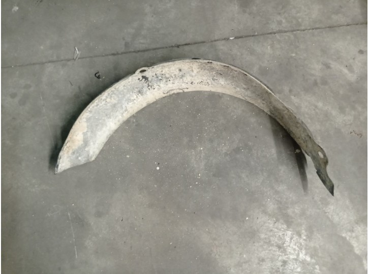 Replacement right front wheel arch for Renault 21 saloon (B/L48) 2.1 diesel OEM IAM reference CESTA 18-B