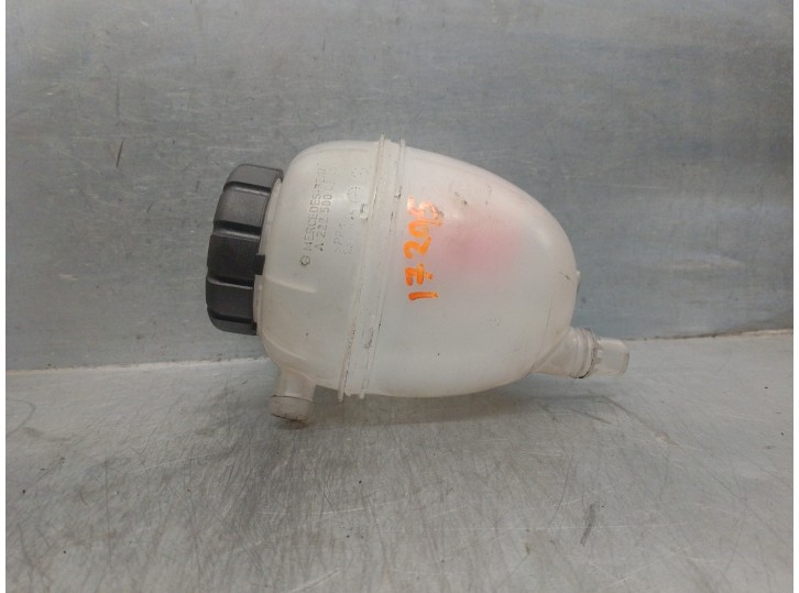 Recambio de deposito expansion para mercedes-benz clase v (w447) referencia OEM IAM A2225000549 A2225000549 