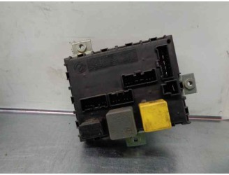 Recambio de caja reles / fusibles para lancia lancia y 1.1 cat referencia OEM IAM 46412870 