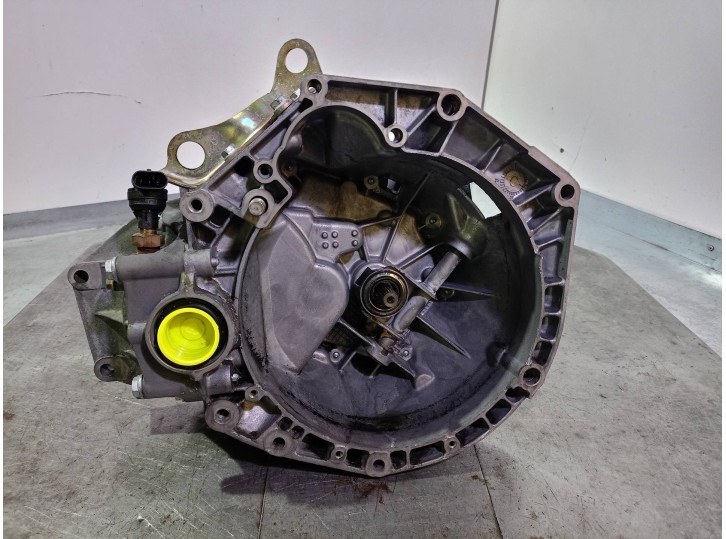 Recambio de caja cambios para fiat punto berlina (188) 1.2 16v cat referencia OEM IAM C13 46766052 