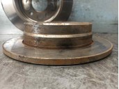 Recambio de disco freno trasero para mercedes-benz clase c (w202) berlina 2.0 16v cat referencia OEM IAM 