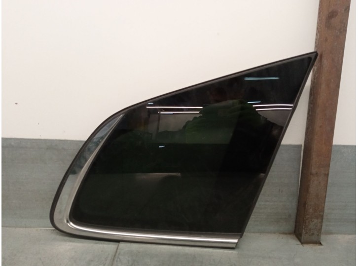 Recambio de luna custodia trasera derecha para kia carens iv 1.6 gdi referencia OEM IAM 87820A4120 87820A4120 