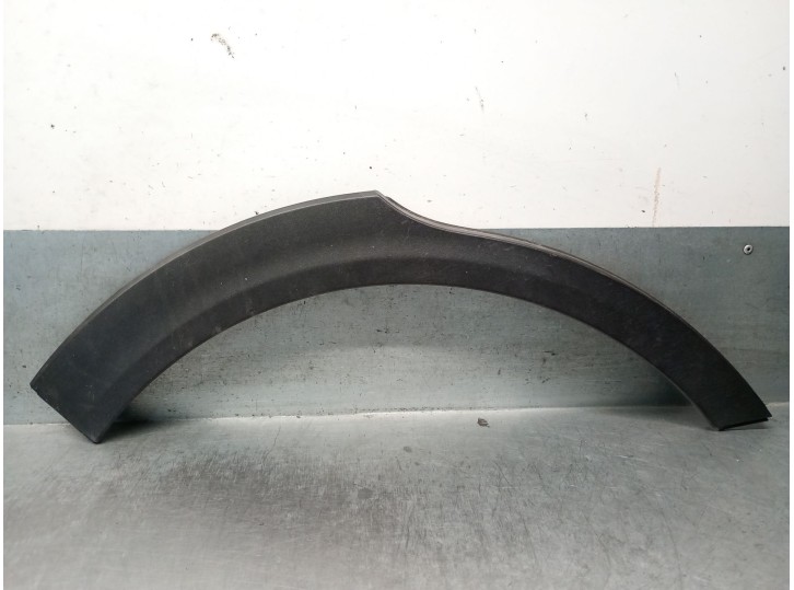 Recambio de aletin trasero derecho para kia stonic (yb) 1.0 t-gdi referencia OEM IAM 87744H8400 87742H8400 