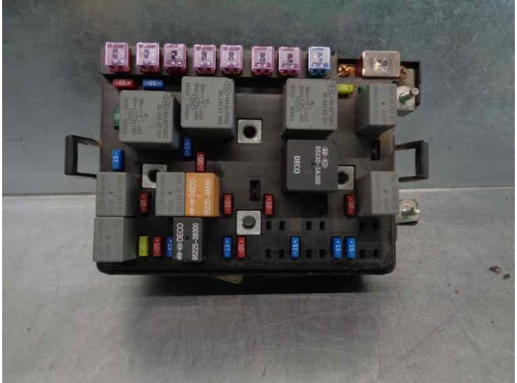 Recambio de caja reles / fusibles para kia cerato 2.0 turbodiesel cat referencia OEM IAM 919552F040 