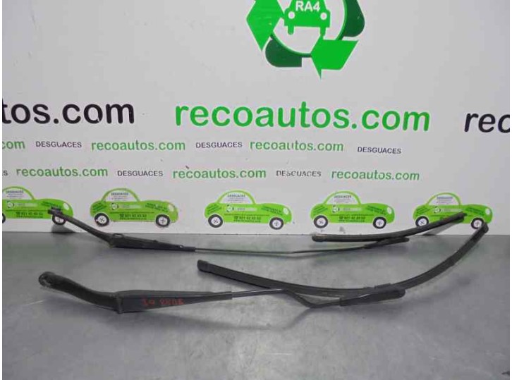 Recambio de brazo limpia delantero derecho para fiat linea (323_, 110_) 1.4 t-jet (323axc1a) referencia OEM IAM 