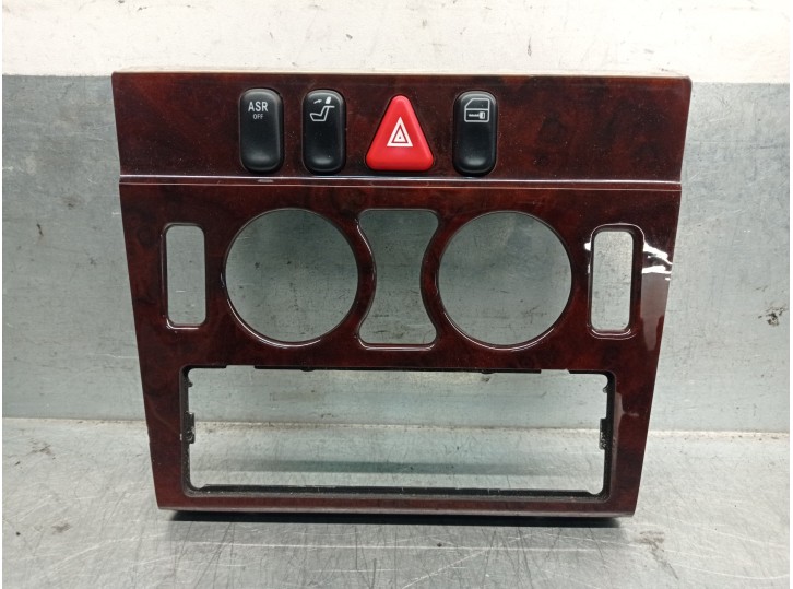 Recambio de warning para mercedes-benz clase c (w202) berlina 2.0 16v cat referencia OEM IAM 2108210071  