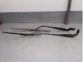 Recambio de brazo limpia delantero derecho para peugeot 207 1.4 referencia OEM IAM 6429AN  