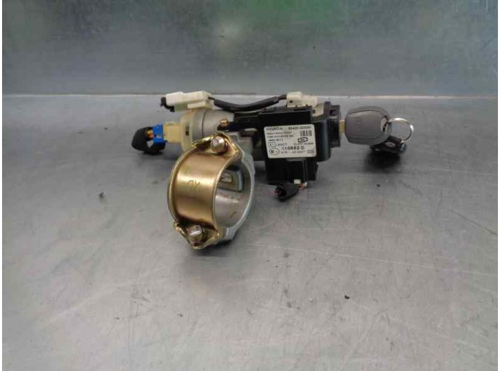 Recambio de conmutador de arranque para kia cerato 2.0 turbodiesel cat referencia OEM IAM 954202D000  