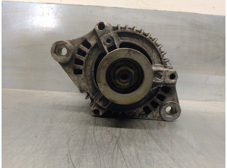 Recambio de alternador para fiat punto berl. (176) 1.7 turbodiesel referencia OEM IAM 63321227 A127I MAGNETI MARELLI