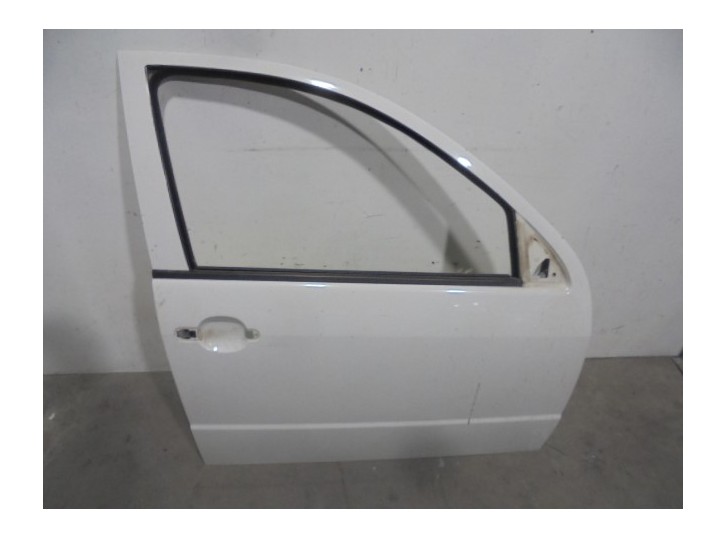 Recambio de puerta delantera derecha para skoda fabia (6y2/6y3) 1.4 referencia OEM IAM 6Y0831056 BLANCA 5 PUERTAS