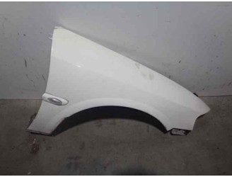 Recambio de aleta delantera derecha para opel vectra b berlina 2.0 dti referencia OEM IAM 1102029 BLANCA 