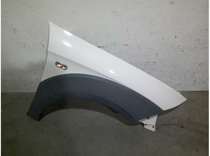 Recambio de aleta delantera derecha para seat altea (5p1) 2.0 tdi referencia OEM IAM 5P0821022A BLANCA 