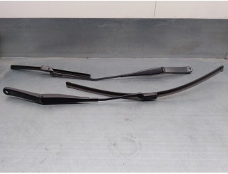 Recambio de brazo limpia delantero derecho para ford fiesta (ccn) 1.0 ecoboost cat referencia OEM IAM 8A6117526AE 8A6117526BF 