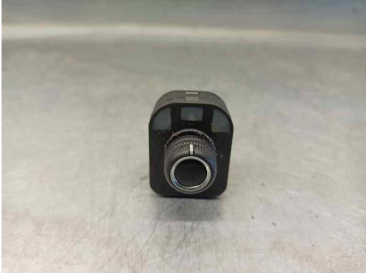 Recambio de mando retrovisor para audi a4 ber. (b8) 2.0 16v tfsi referencia OEM IAM 8K0959565B  