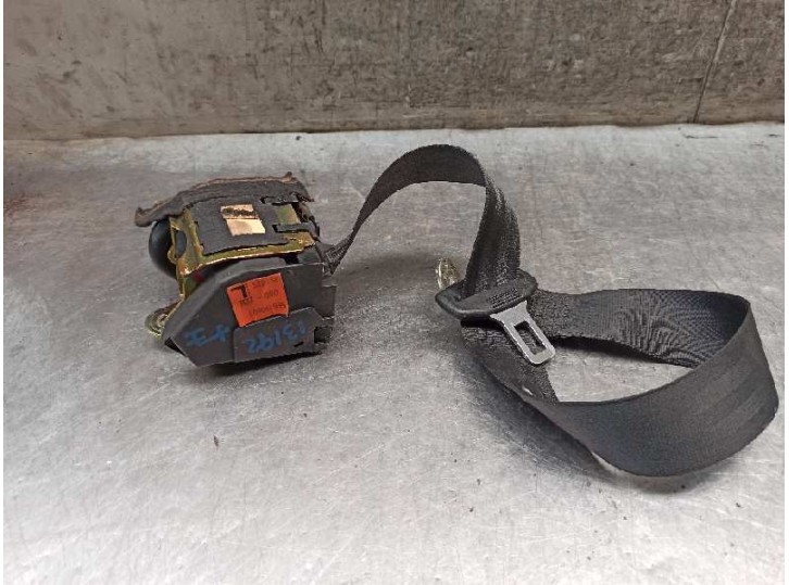 Replacement rear left seat belt for Audi A4 Avant (B5) 2.4 V6 30v OEM IAM reference 8D9857805D 5 DOORS