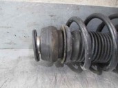 Recambio de amortiguador delantero derecho para volkswagen golf iv variant (1j5) 1.6 16v referencia OEM IAM 333713 KYB