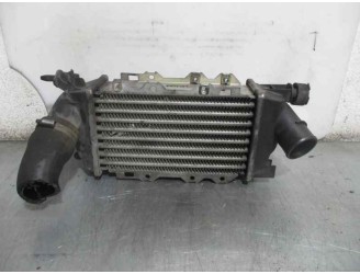 Recambio de intercooler para opel vectra b berlina 2.0 dti referencia OEM IAM 52475657 DELPHI