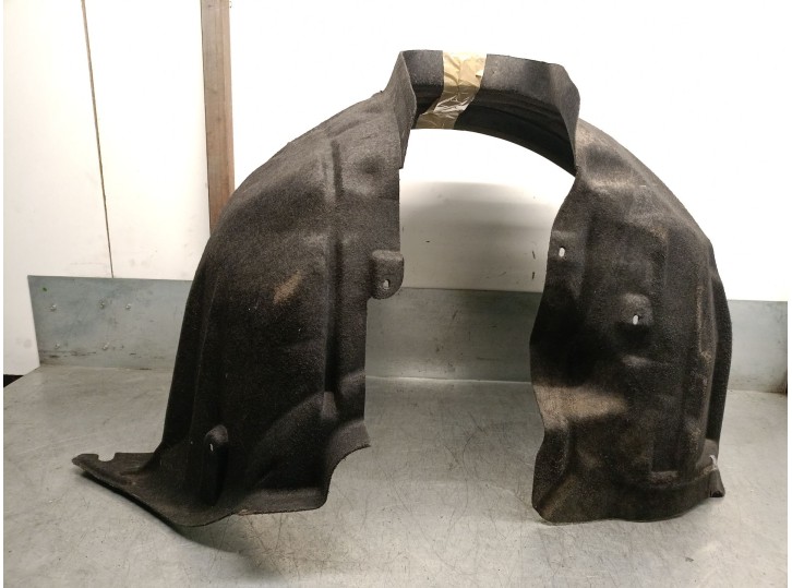 Replacement front left wheel arch for Volvo V60 I (155) 1.6 Drive OEM IAM reference 30744863 31497103 