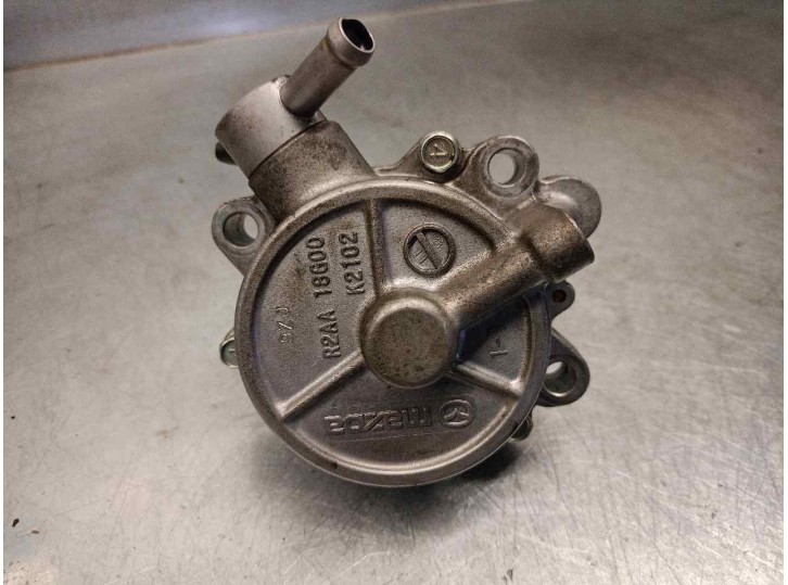 Replacement brake booster / vacuum pump for Mazda CX-7 (ER) 2.2 Turbodiesel CAT OEM IAM reference R2AA18G00 