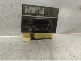 Recambio de caja precalentamiento para peugeot partner kombi 1.6 blue-hdi fap referencia OEM IAM 9652021180 018010951 