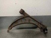 Replacement front right lower suspension arm for Volkswagen Passat Variant (3C5) 2.0 TDI OEM IAM reference 3C040715
