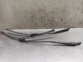 Recambio de brazo limpia delantero derecho para renault modus 1.5 dci diesel referencia OEM IAM 8200360824A  