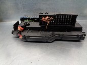 Replacement relay / fuse box for BMW X3 (E83) 2.0 16V diesel cat OEM IAM reference 8364542 