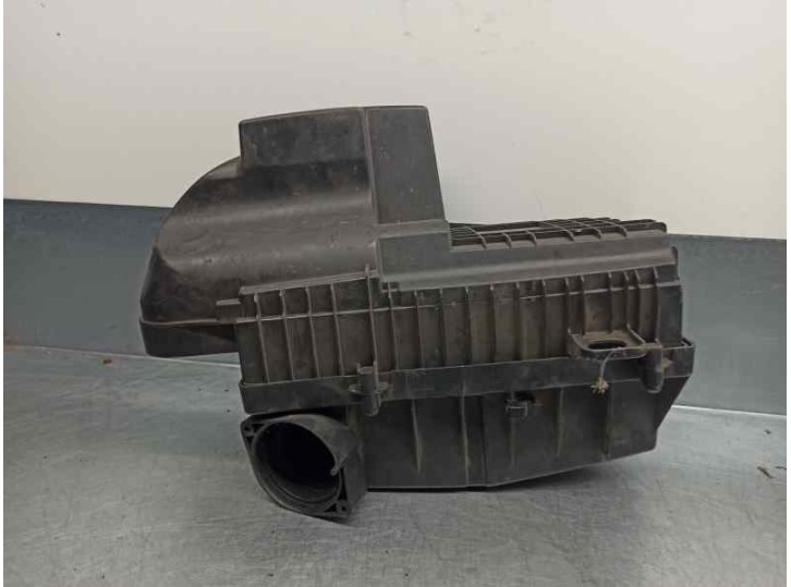 Replacement air filter housing for Citroën C6 2.7 V6 HDi FAP CAT (UHZ / DT17TED4) OEM IAM reference 9660121680 