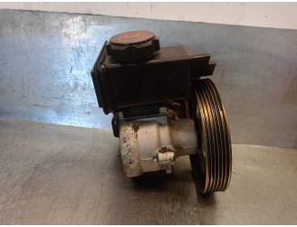 Recambio de bomba servodireccion para peugeot 206 berlina 1.4 referencia OEM IAM 9636868880 