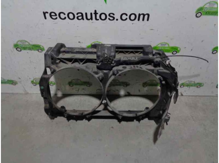 Replacement front radiator grille for Citroën C6 2.7 V6 HDI FAP CAT (UHZ / DT17TED4) OEM IAM reference 7104CP FIBER