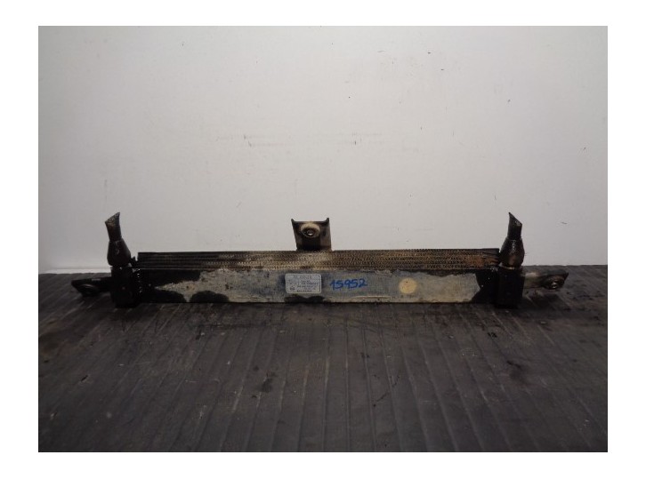 Recambio de radiador aceite para ssangyong musso 2.9 d referencia OEM IAM 1551005003X 