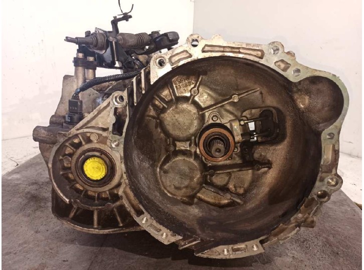 Recambio de caja cambios para kia cee´d 2.0 crdi referencia OEM IAM S828JC 004227