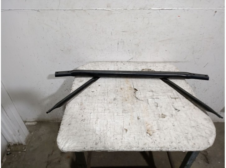 Recambio de travesaño superior para bmw 5 touring (f11) 520 d referencia OEM IAM 74314910 7200690 