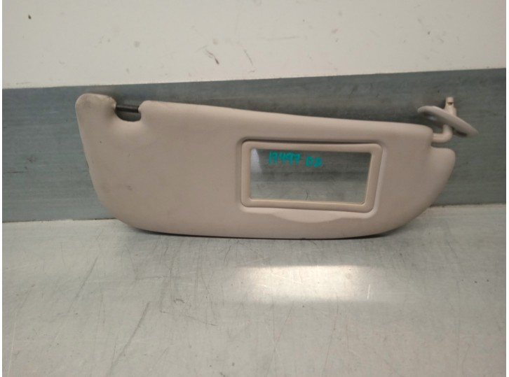 Recambio de parasol derecho para peugeot 206 berlina 1.4 referencia OEM IAM 8143HE  